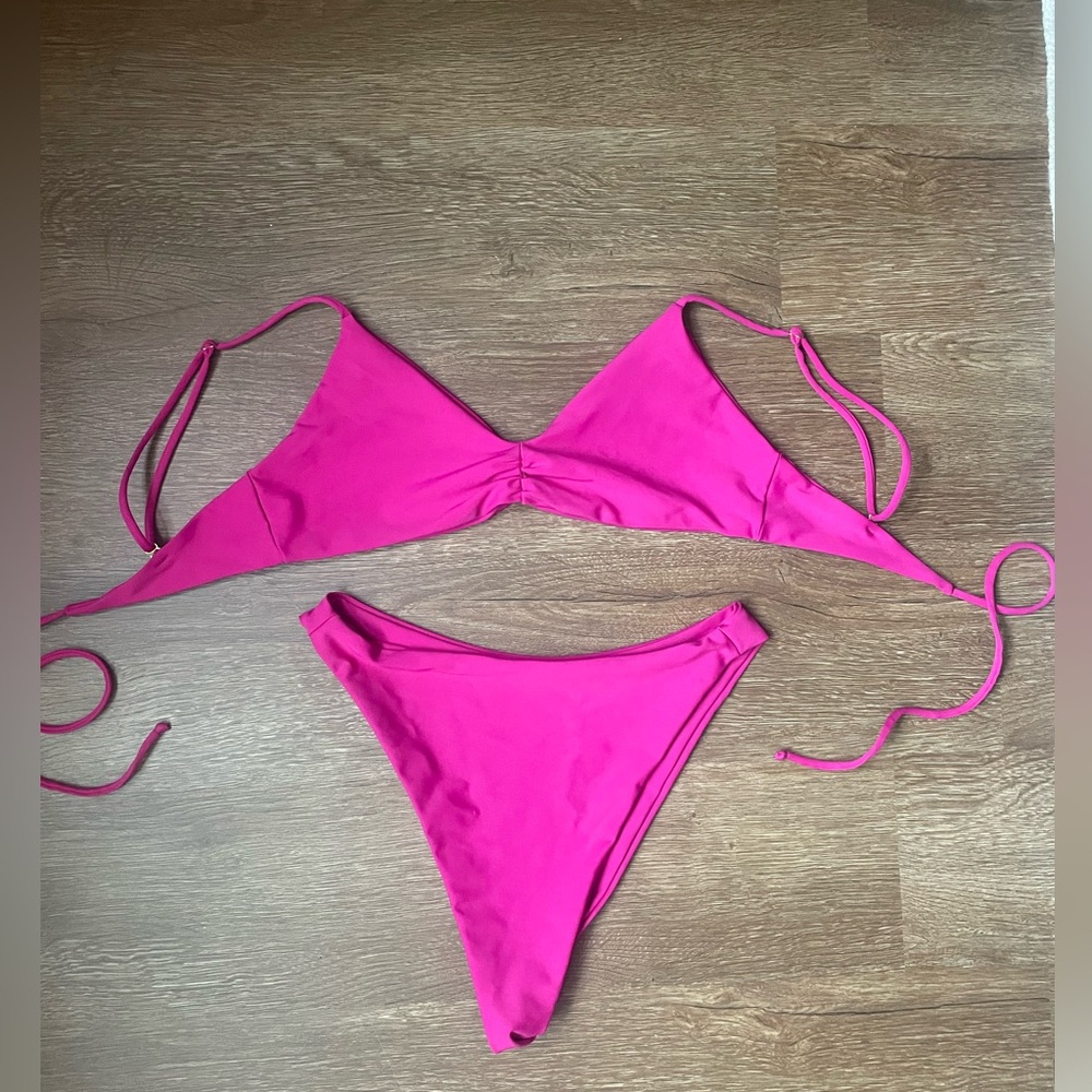 Skatie Hot Pink Triangle String Bikini
